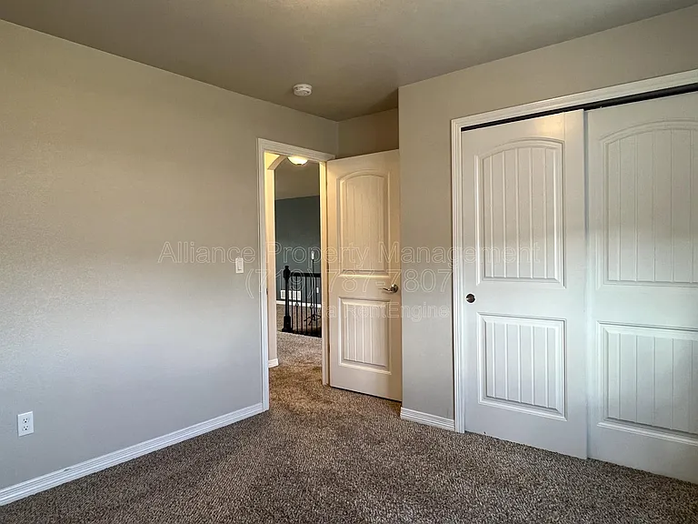 10020 Seawolf Dr — Photo 24