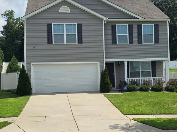 217 Brenett Francis Ct #58, Charlotte, NC 28214