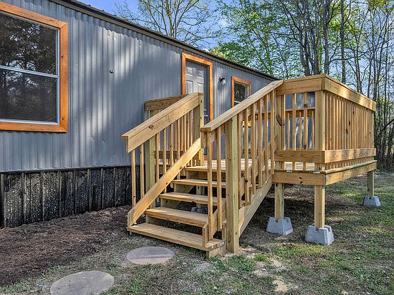 2nd image of 361 Katie Ln