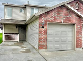 652 W 800 N APT 89, Clinton, UT 84015