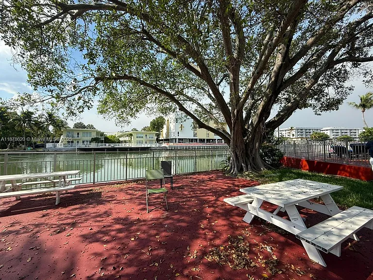 1289 Marseille Dr #46 — Photo 77