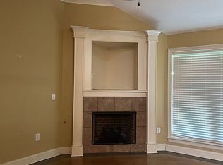 167 Northgate Dr, Canton, MS 39046