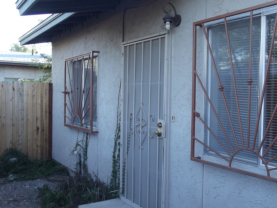 1st image of 2775 N Fair Oaks Ave #Duplex