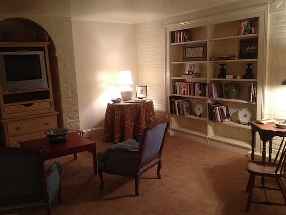 4th image of 412 Prince St #1