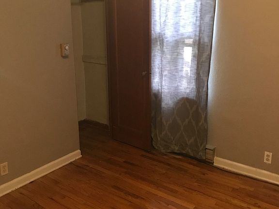 2nd image of 608 Ord St