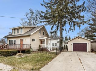 119 W Wheeler St, Three Rivers, MI 49093