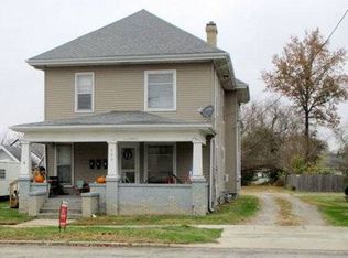 406 E Pine St, Robinson, IL 62454