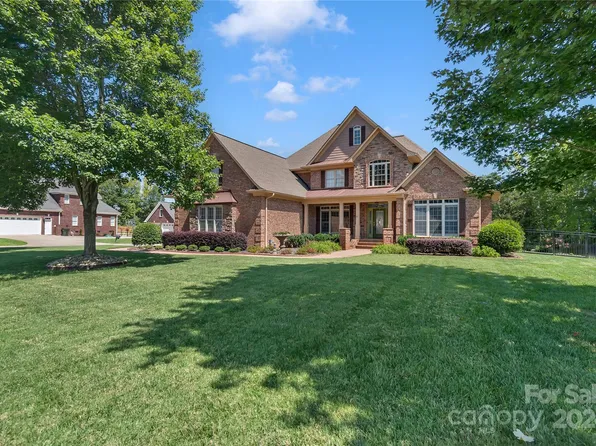 312 Wintergreen Ct, Kings Mountain, NC 28086