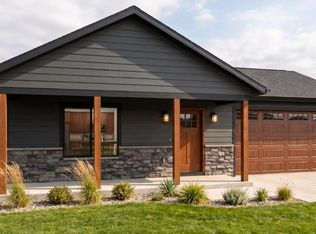 1111 Challenger Way, Watertown, SD 57201