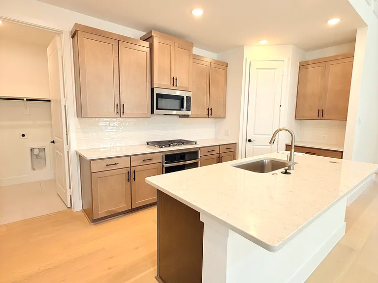 7209 Confetti Ln — Photo 13