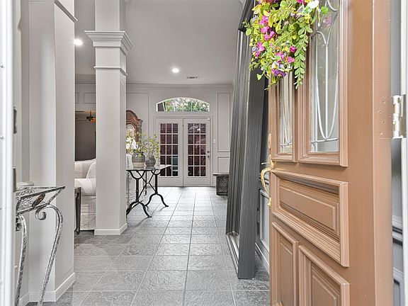 3rd image of 3326 Hickory Brook Ln