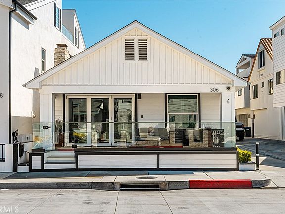 3rd image of 306 Alvarado Pl