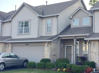 7974 Hedgewood Dr, Darien, IL 60561