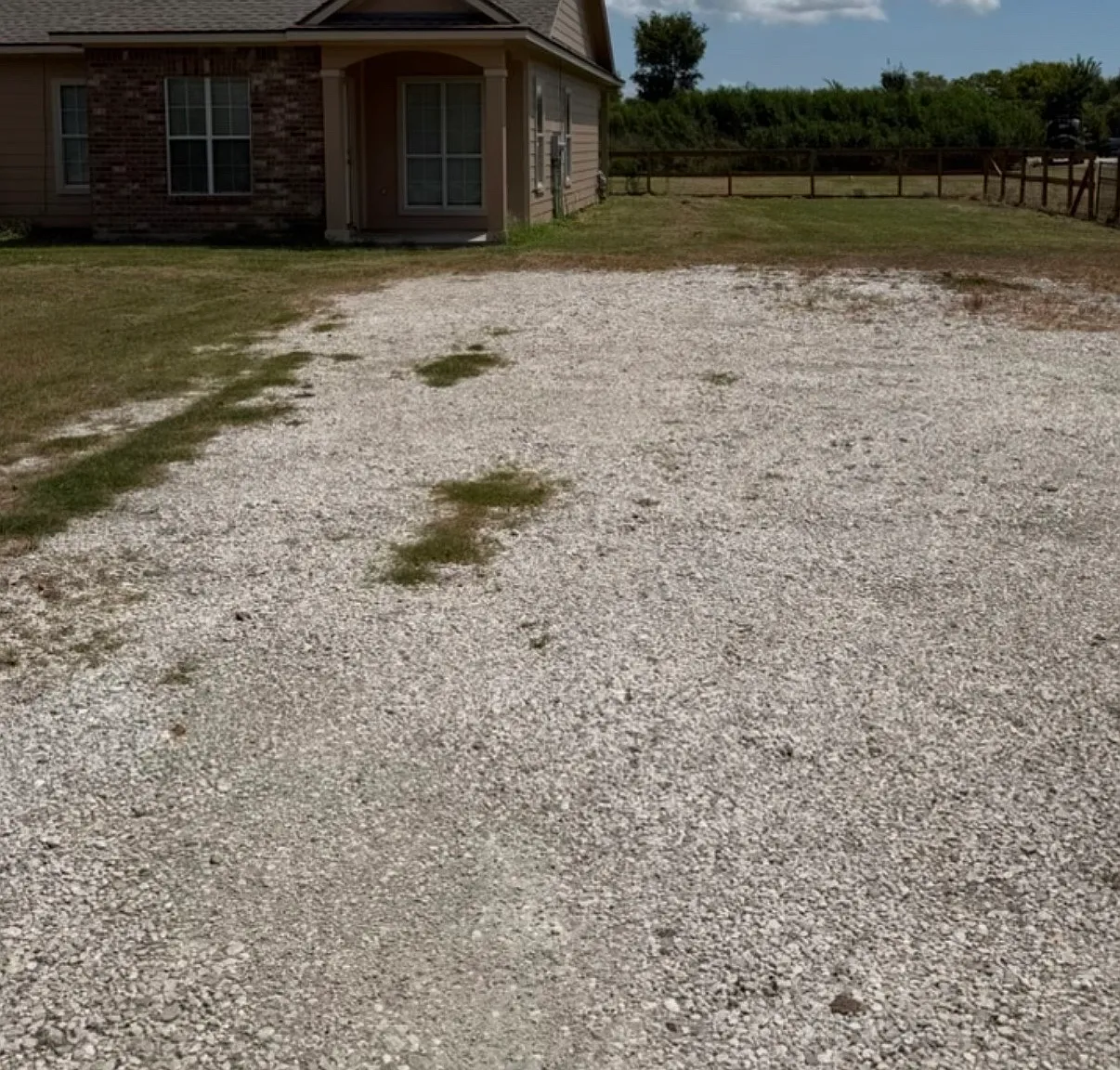 2 bed, 1200 sqft, $1,750 — Photo 1