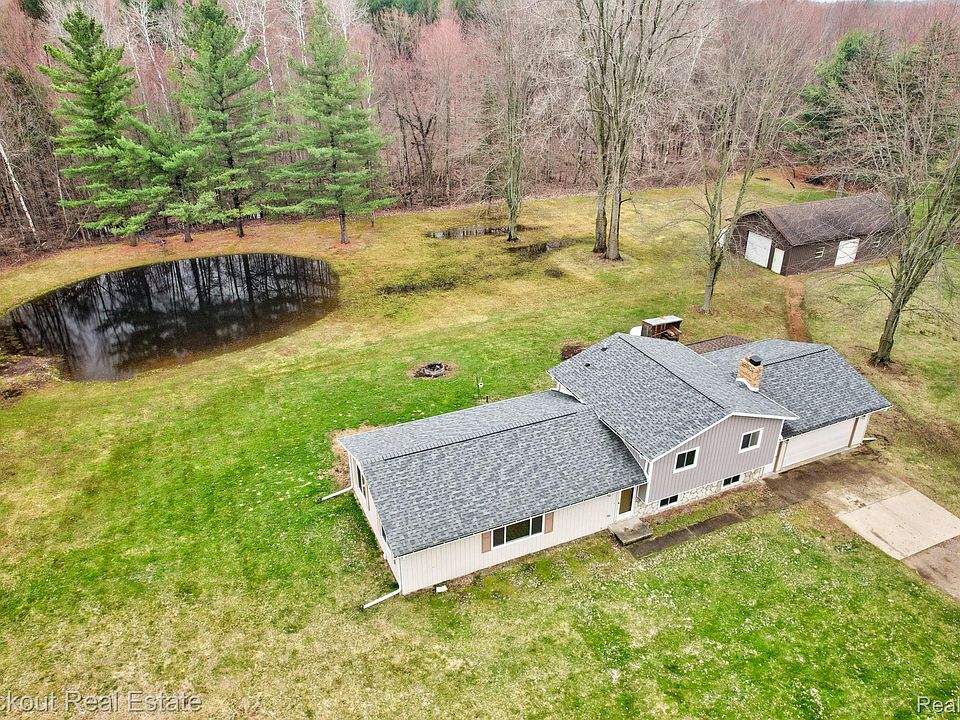 1st image of 3467 Pebble Creek Dr