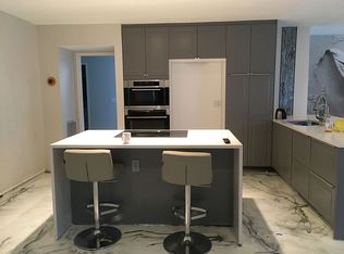 2003 Curry Rd, Lutz, FL 33549