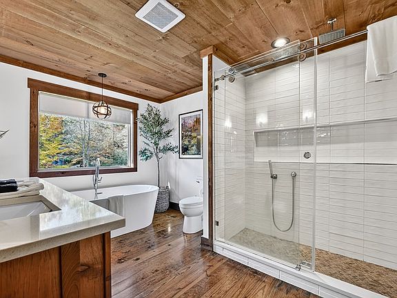 30th image of 89 High Meadows Ct