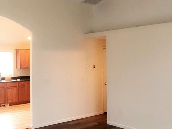 4th image of 7700 NE 152nd Ave