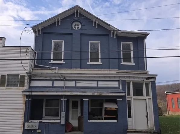 320 Main St, Fayette City, PA 15438