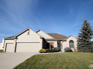 318 Calash Run, Fort Wayne, IN 46845