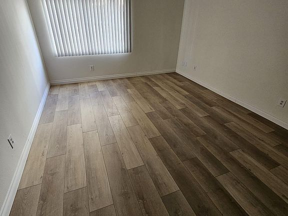 5th image of 5334 Lindley Ave Unit 119