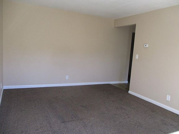 3rd image of 8158 Kelton Dr