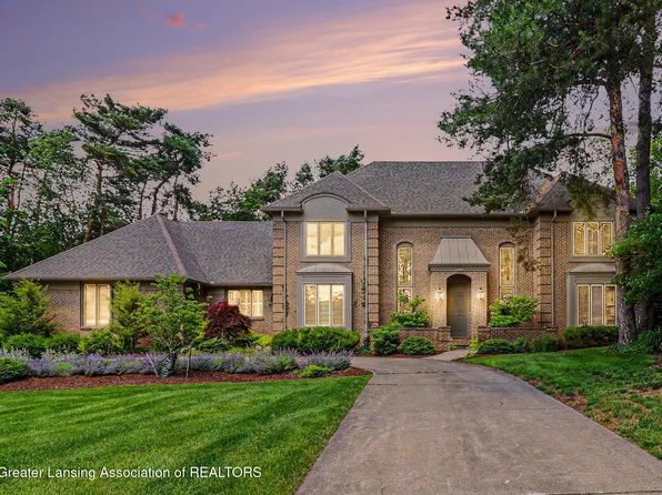 2480 Overglen Ct, East Lansing, MI 48823