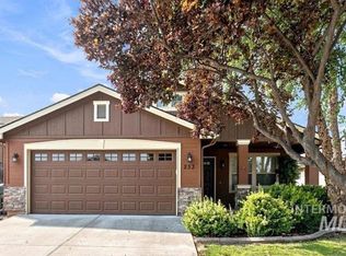 253 E Indian Rocks Ct, Meridian, ID 83646