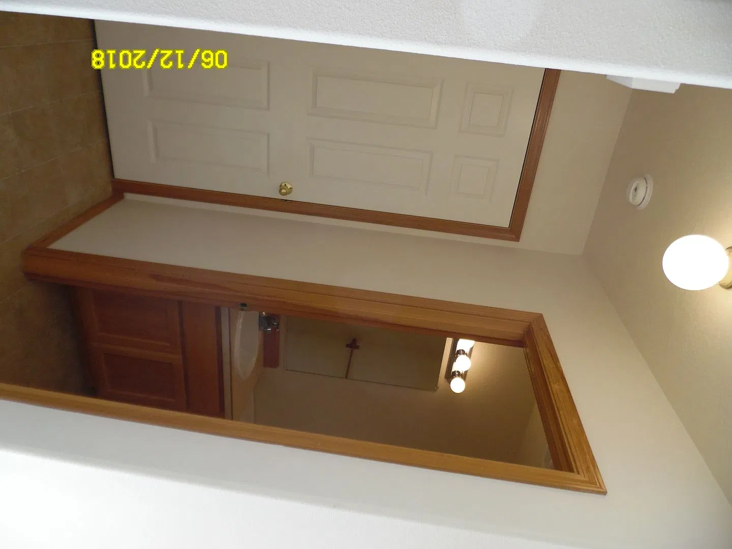595 SW Fleishauer St. — Photo 3