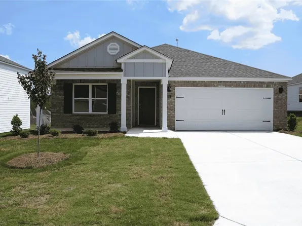 9302 Parkway Gardens Loop, Tuscaloosa, AL 35405