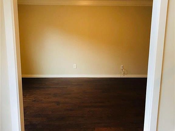 3rd image of 3726 Campbell Creek Cir