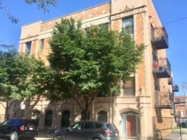 2120 W Washington Blvd APT 402, Chicago, IL 60612