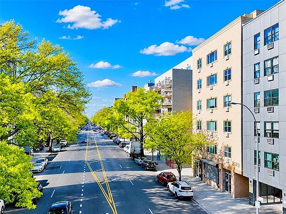 3rd image of 2523 Ocean Ave APT 2C