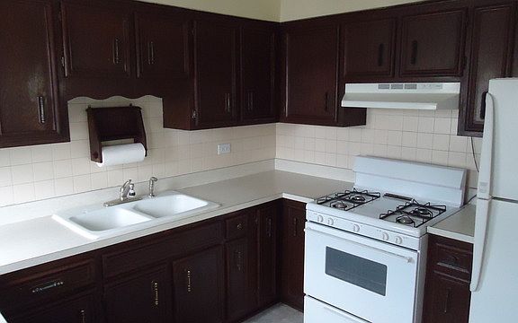 5th image of 14520 S California Ave