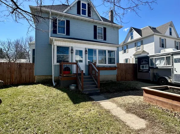 223 1st St S, Nerstrand, MN 55053