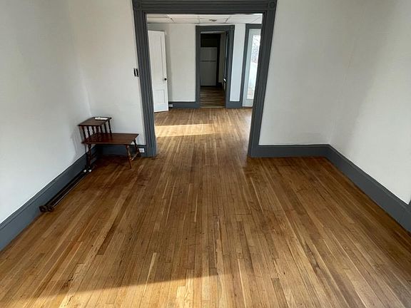 5th image of 43 Broad St #2