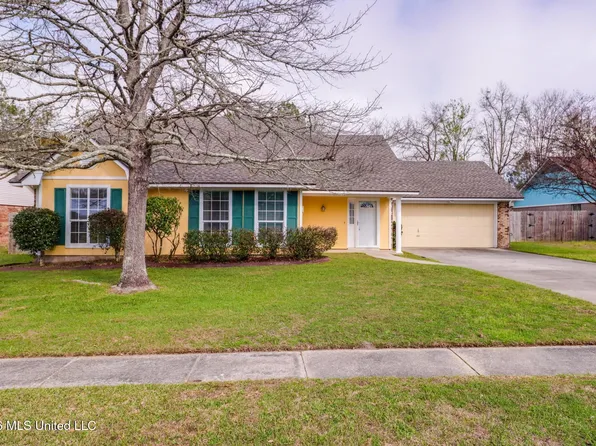 3 Mary Ct, Long Beach, MS 39560