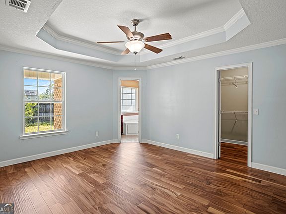 4th image of 130 Grandview Dr