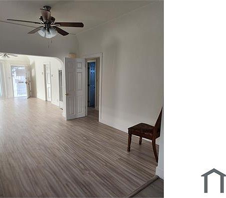 3rd image of 1043 W 84th Pl