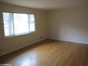 3rd image of 224 N Pinetta Dr