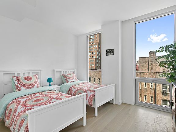 4th image of 337 E 62nd St APT 7B
