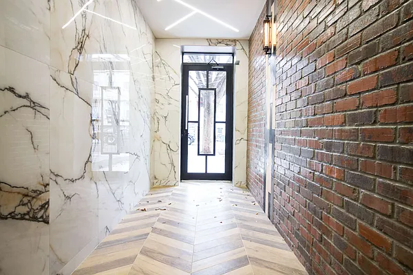 Rented by Nooklyn NYC LLC | media 58