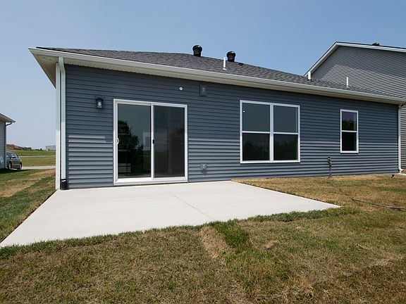 2nd image of 3268 Ashton Ct