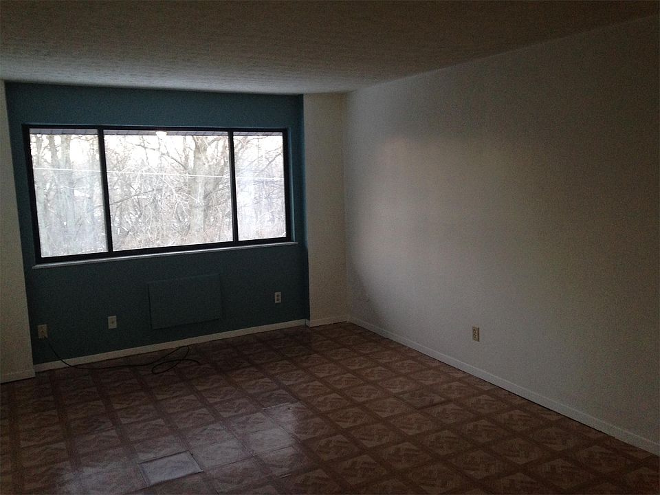 2nd image of 500 Bowie Dr APT 134