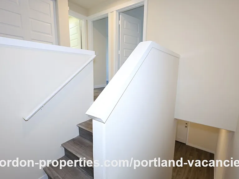 5407 SE 121st Ave — Photo 25