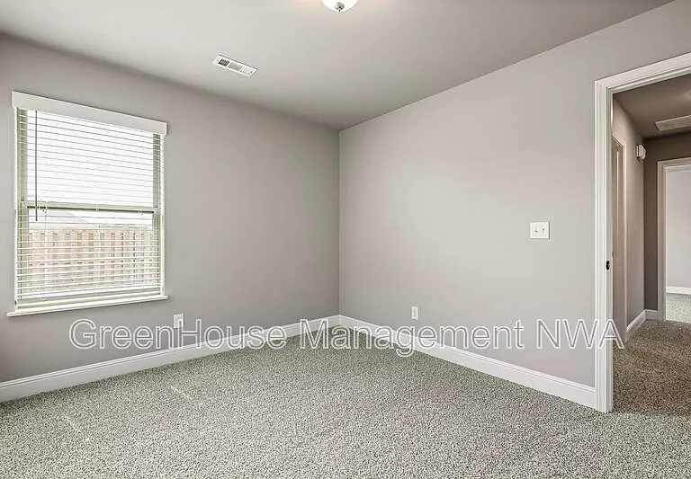 971 Redfree Dr — Photo 21