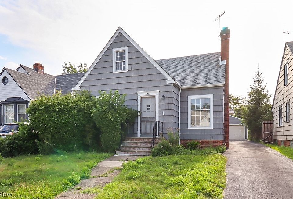5219 Arch St, Maple Heights, OH 44137 Zillow