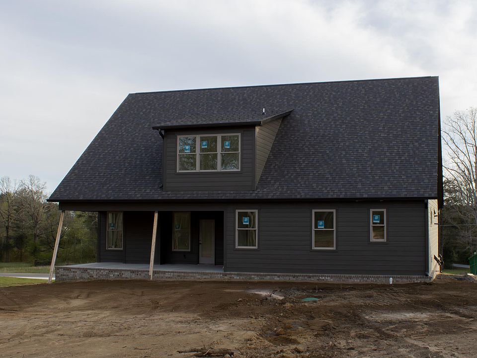 2nd image of 2593 Poe Rd