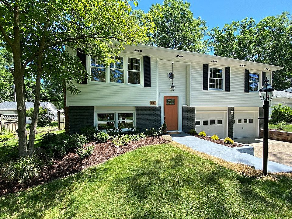 1st image of 137 Forest Hill Dr