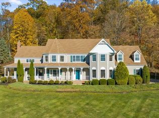 21 Country Pl, Clinton Twp., NJ 08833